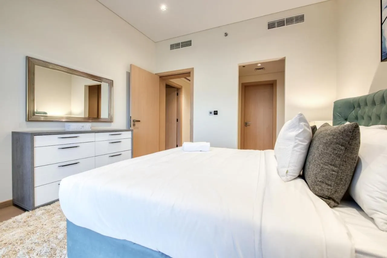 Rh- Upscale Living In The Heart Of The City, 02Br, Near Dubai Mall Apartment