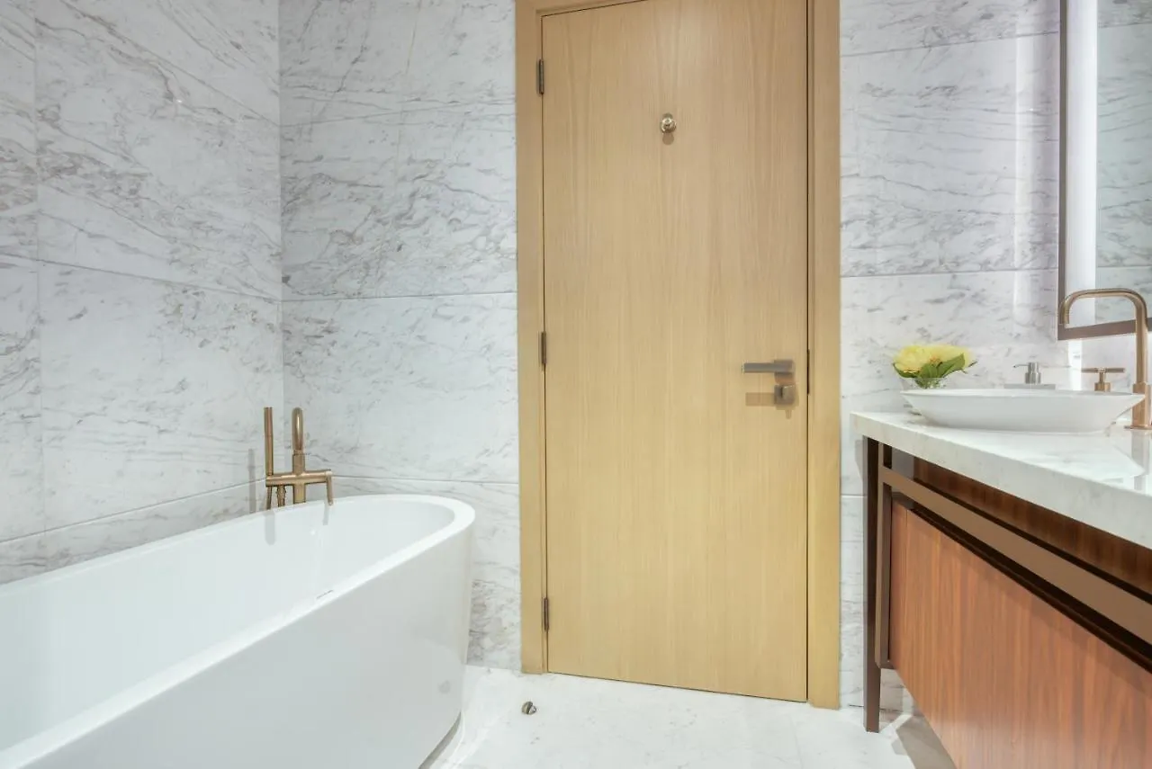 Apartment Rh- Upscale Living In The Heart Of The City, 02Br, Near Dubai Mall