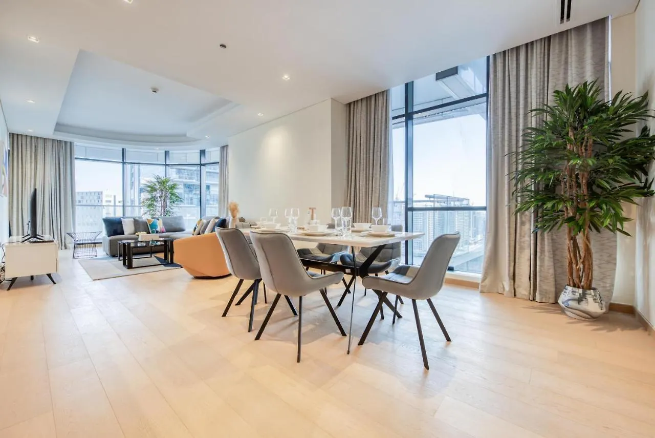 Rh- Upscale Living In The Heart Of The City, 02Br, Near Dubai Mall 0*,  United Arab Emirates