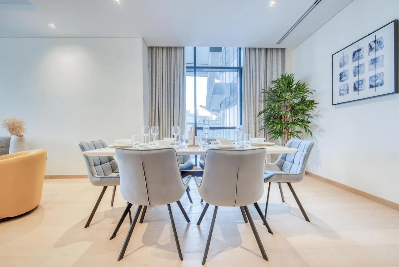 Rh- Upscale Living In The Heart Of The City, 02Br, Near Dubai Mall Apartment